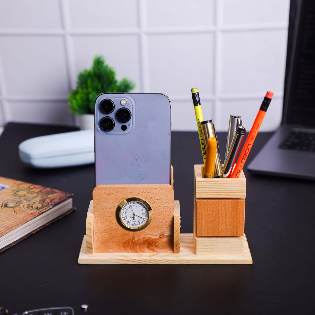 TimberTwin Wooden Desk Pen Stand