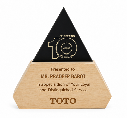 Sail Peak Personalised Trophy