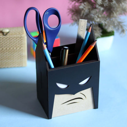 Batman Desk Pen Stand