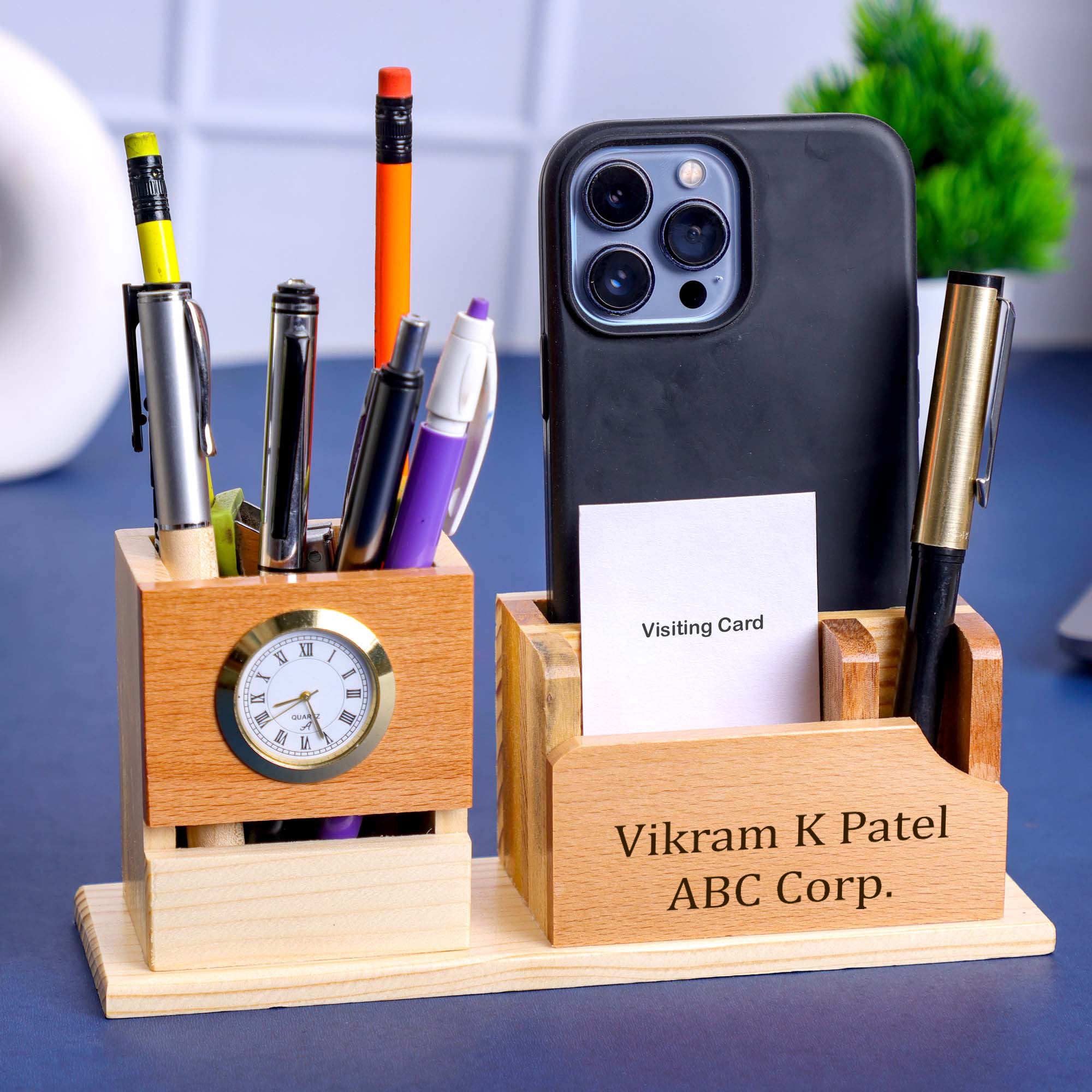 ClockNest Personalized Wooden Desk Pen Stand