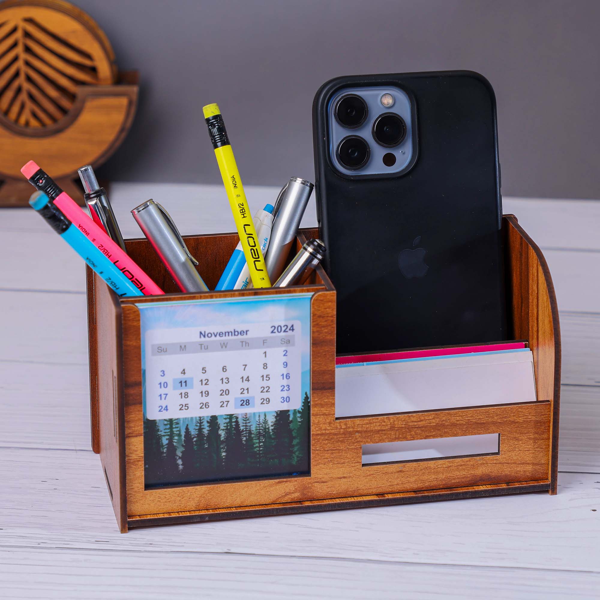 CalendarCraft Desk Pen Stand
