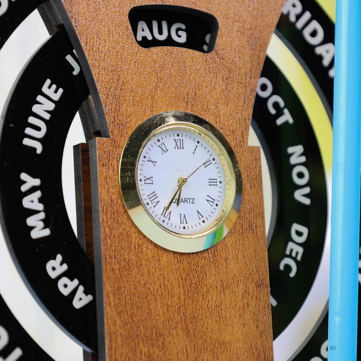 OrbitDate Personalized Desk Calendar