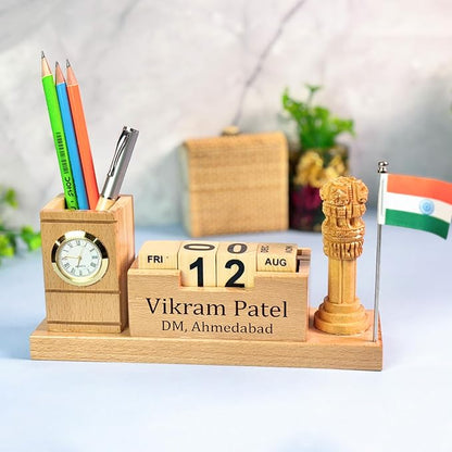Heritage Time Personalized Desk Pen Stand