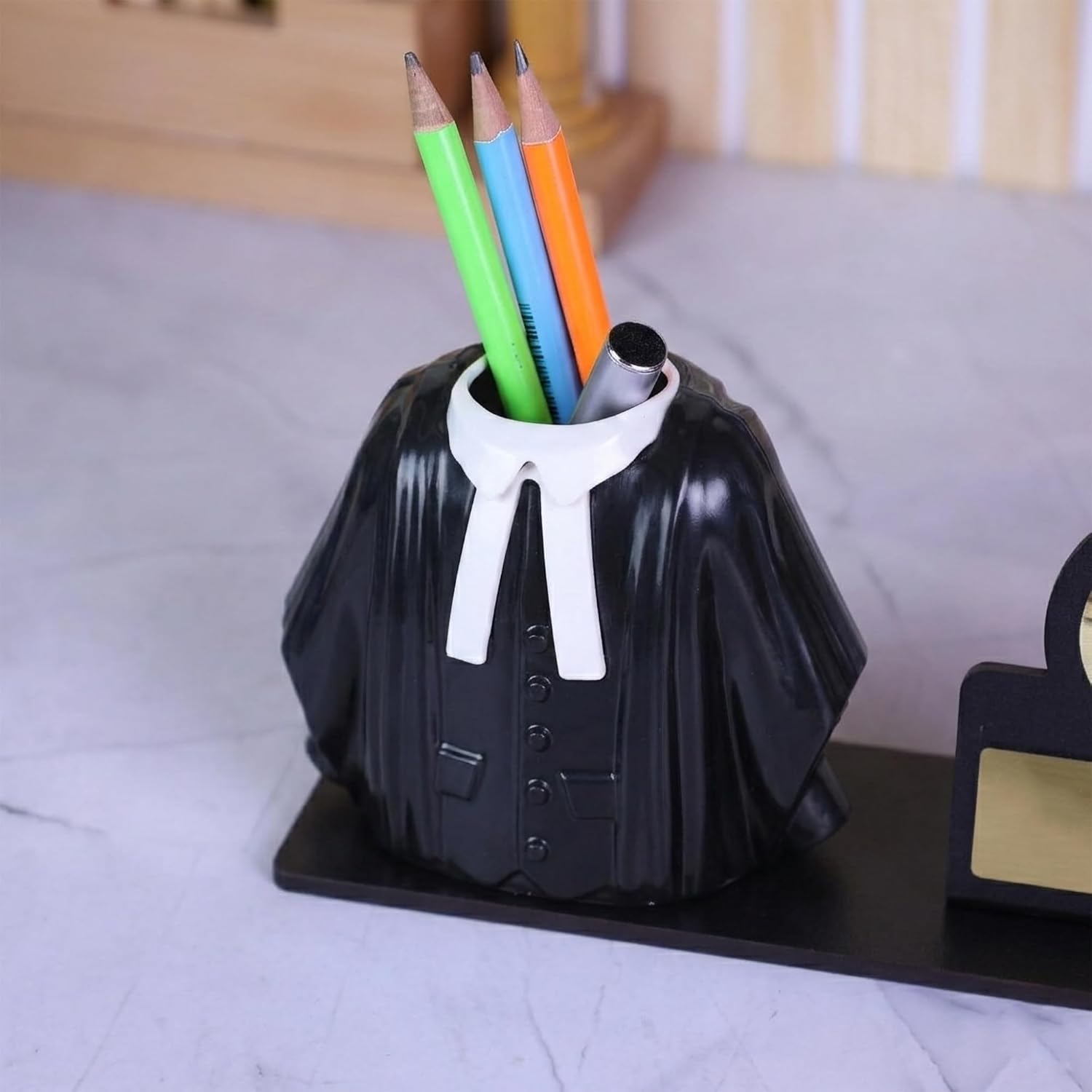 Signature Advocate Personalized Desk Pen Stand