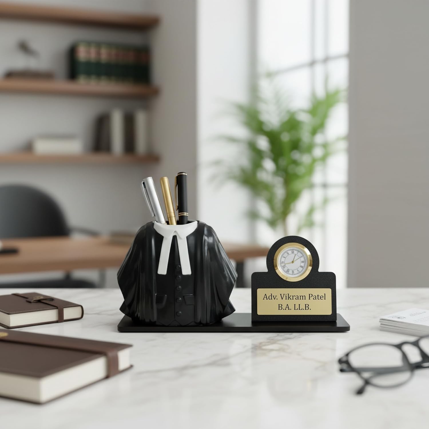 Signature Advocate Personalized Desk Pen Stand