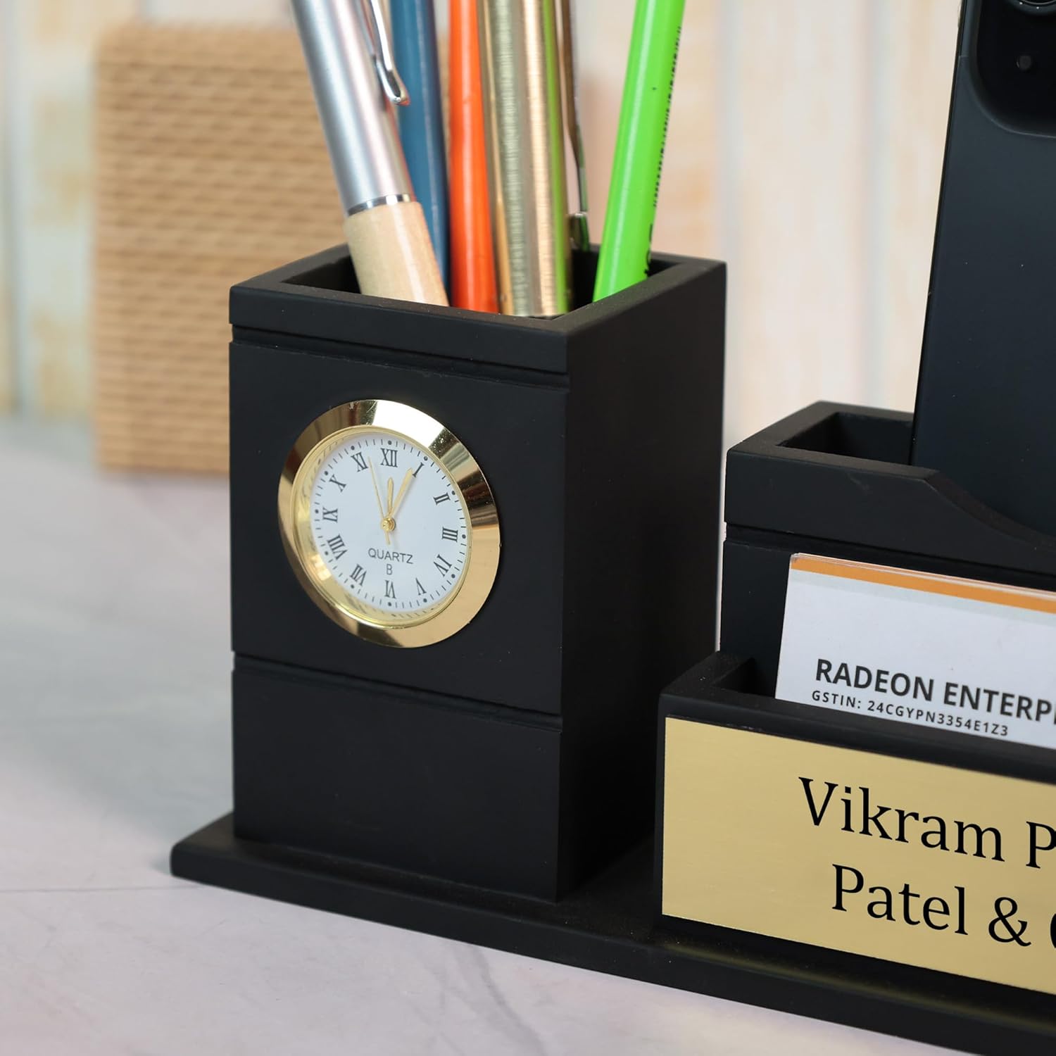 Personalized Classic Time Desk Pen Stand
