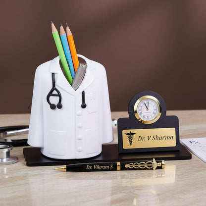 Signature Coat Desk Pen Stand