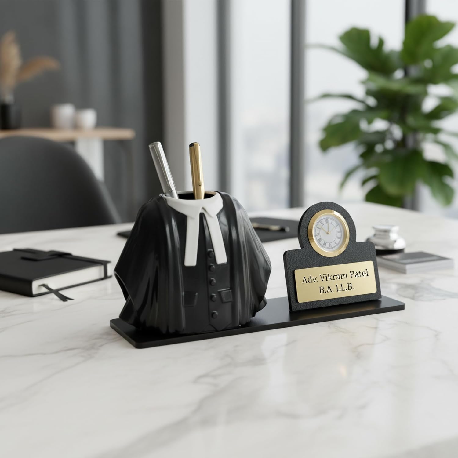 Signature Advocate Personalized Desk Pen Stand