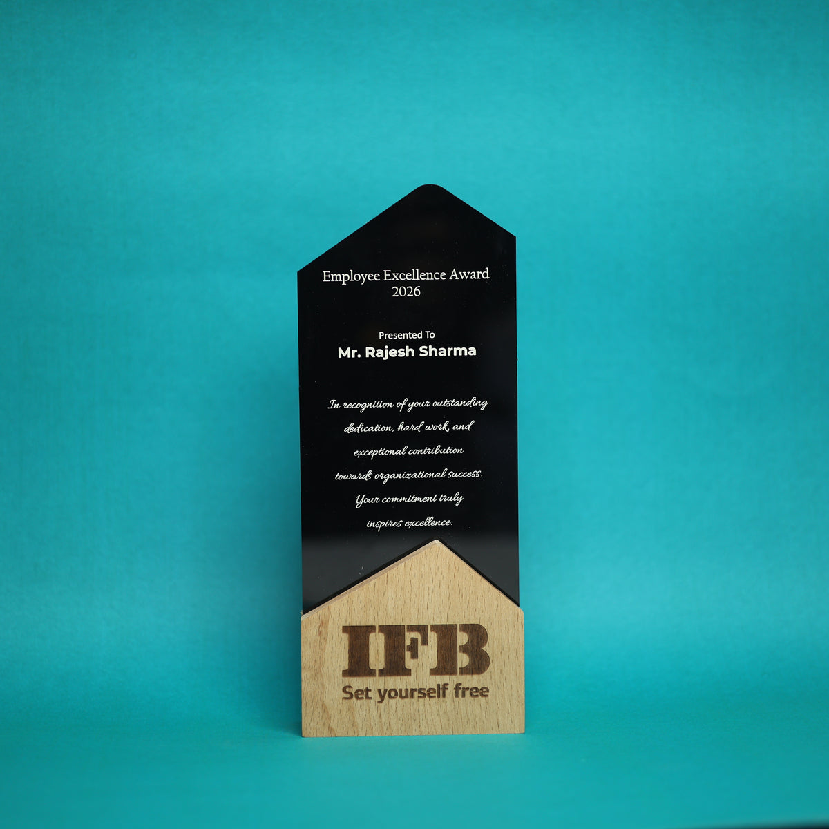 Peak House Personalised Trophy